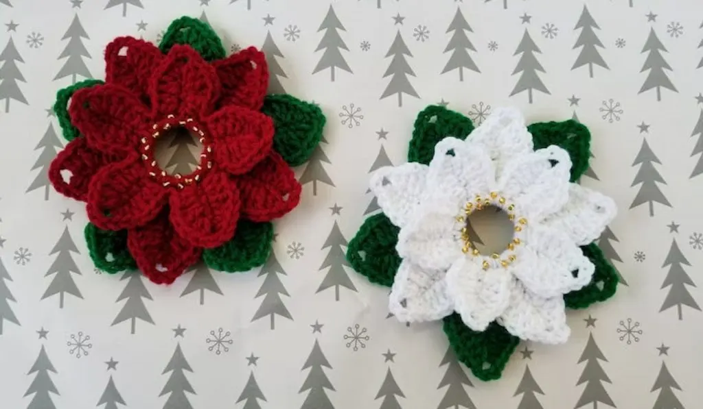 Crochet Upcycled Poinsettias Pattern by HighlandHickoryDsgns