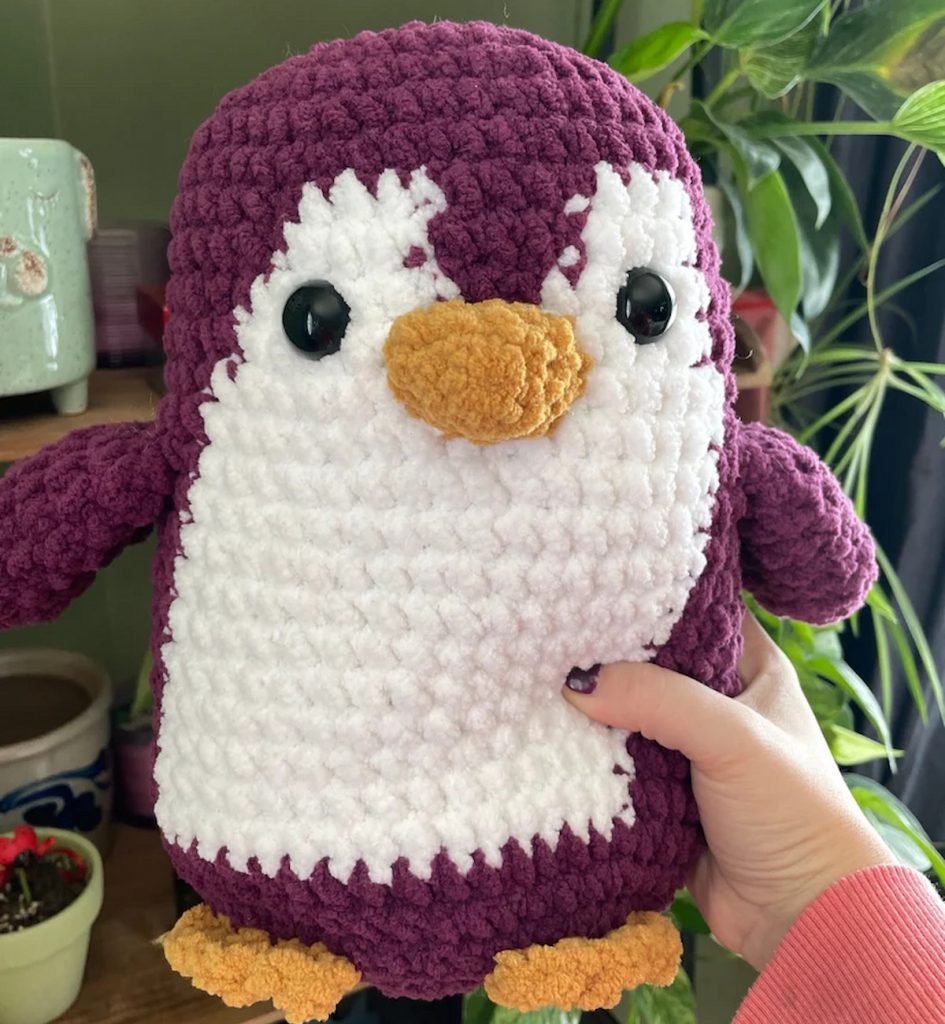 Squishy the Penguin by Puglovecrochet