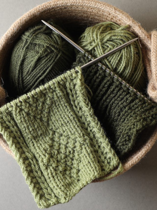 Can You Mix Crochet and Knitting? (Here Are the Facts!)