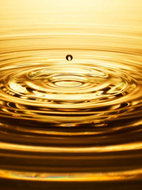 golden water ripples