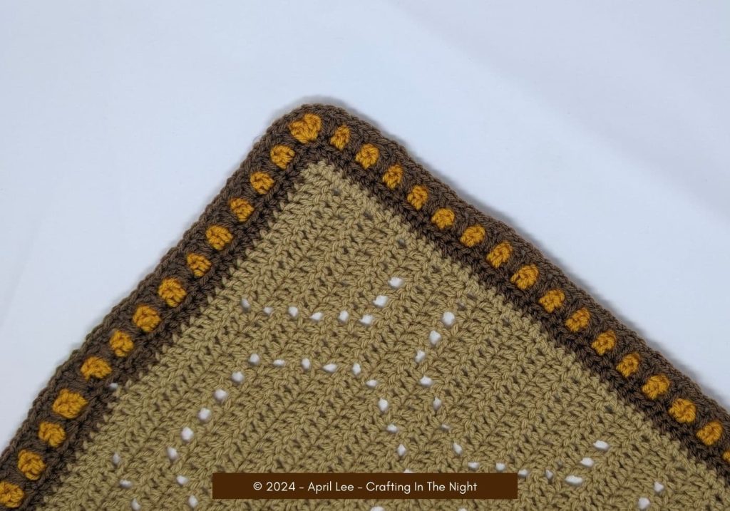 closeup of moroccan crochet border